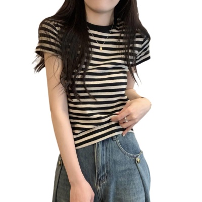 条纹打底衫夏季2025新款设计感短袖T恤女装美式复古学生修身上衣