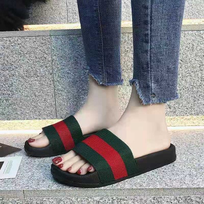 拖鞋女夏季新款外穿家用室内男女凉拖鞋子踩屎感家居批发一字拖