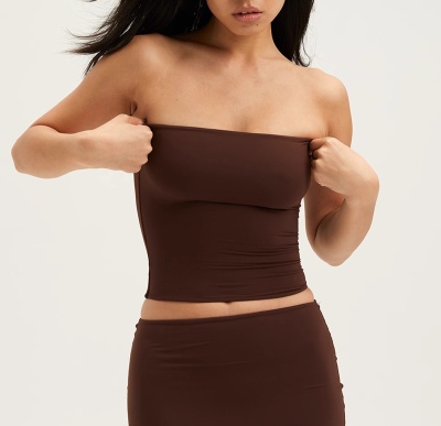 现货美式辣妹裸感亲肤一片式抹胸女纯欲性感打底裹胸运动健身度假