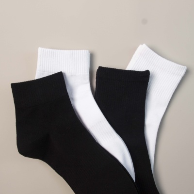 现货运动袜 黑白经典精梳棉男女短袜吸汗透气户外跑步袜厂家直销