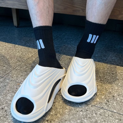 FOG立体三杠纯色棉袜中长筒袜子男女ins情侣运动潮袜篮球袜子男