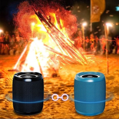 无线桌面低音炮EQ可调音响便携蓝牙音箱氛围灯户外迷你小音响家用
