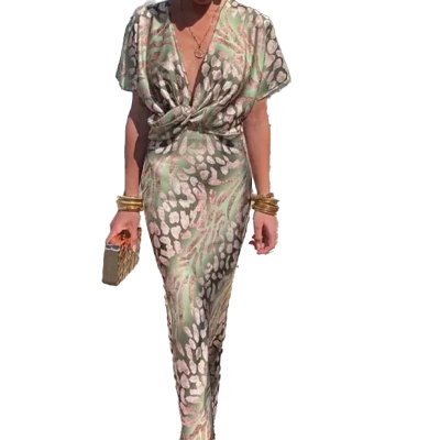 2025独立站欧美外贸女装时尚紧身印花扭结中腰性感V领春季连衣裙