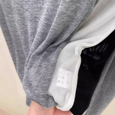 天丝亲肤薄款微透修身纯欲辣妹白色u领防晒打底罩衫T恤女早秋上衣