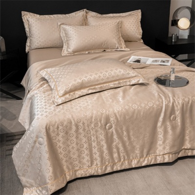 高级感冰丝床上用品夏凉被四件套轻奢贡缎水洗真丝裸睡夏被空调被