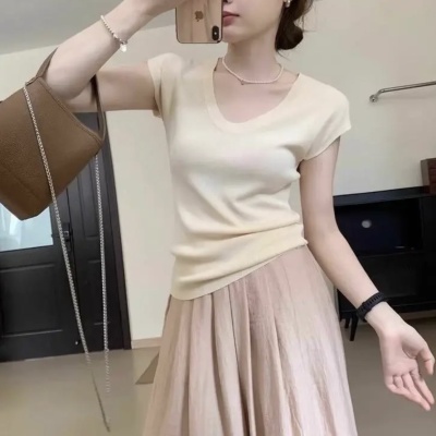 亿涵梦小众U领针织衫正肩短袖t恤女夏设计感修身显瘦短款打底上衣