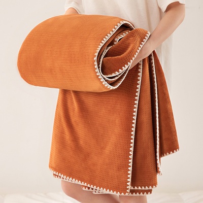 有质检2025新款轻奢华夫格绒毛毯午睡休闲被子素纯色牛奶绒小盖毯