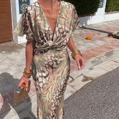 2025独立站欧美外贸女装时尚紧身印花扭结中腰性感V领春季连衣裙