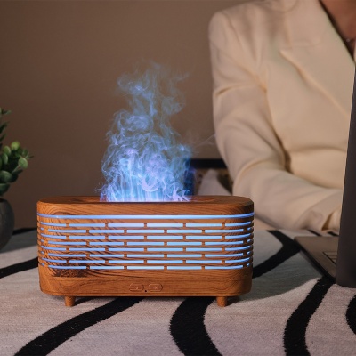 卧室电器高级感迷你仿真火焰香薰机120ML七彩氛围灯加湿器小型